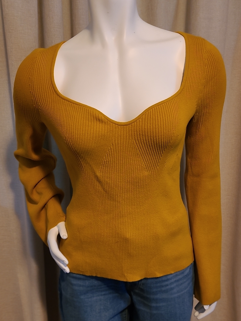 Banana Republic Ribbed Scoop-Neck Sweater in Mustard
